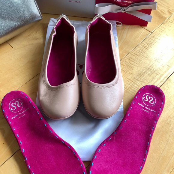 BNIB Soto Massini Nude Ballet Flats - Picture 4 of 9